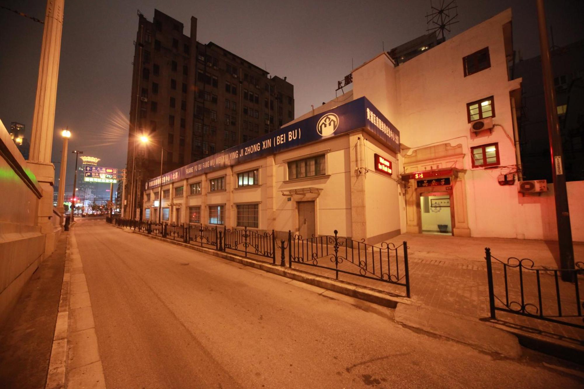 Shanghai Fish Inn Bund Exterior foto